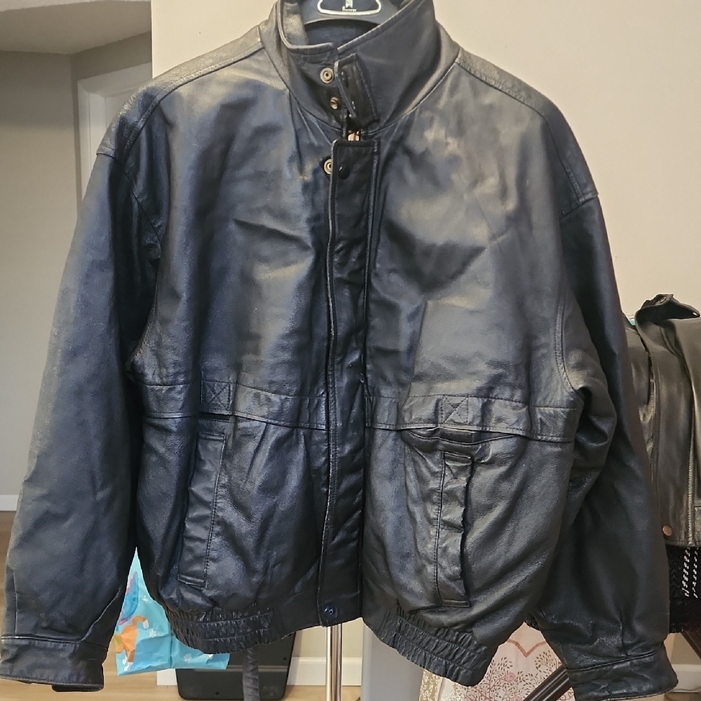 Pierre Cardin Men's Dark Leather Bomber Jacket